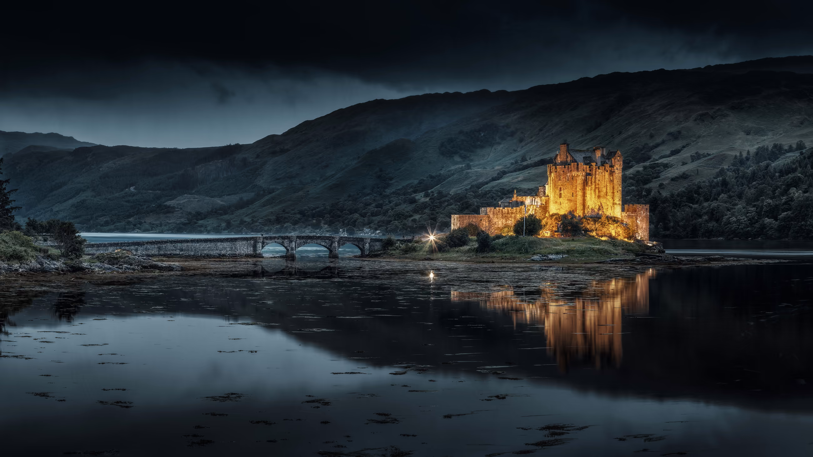 Watch The Traitors abroad on BBC iPlayer from the Highlands castle