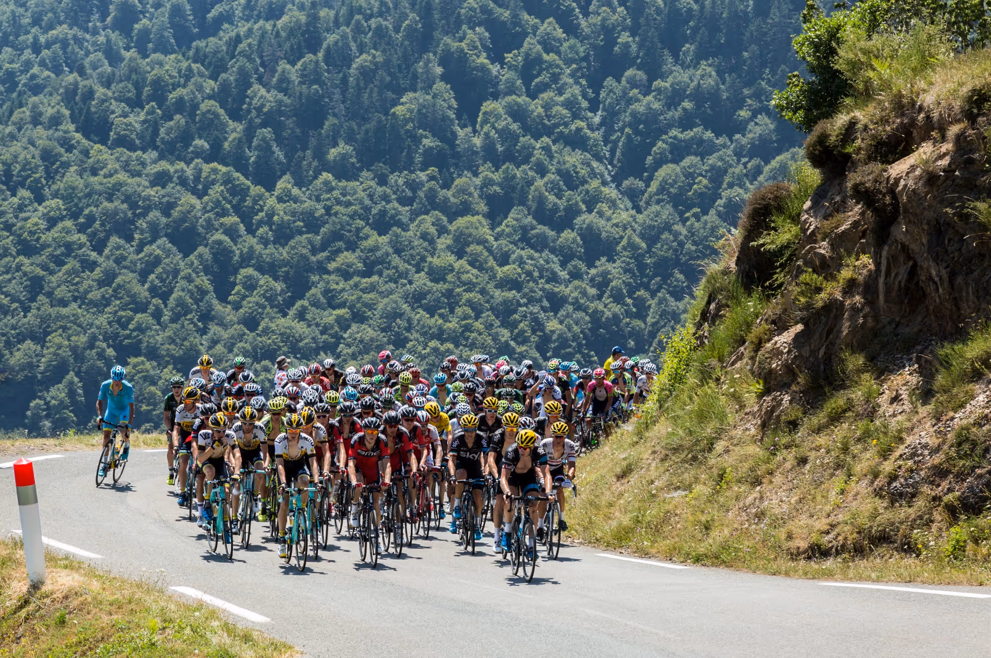 Watch the Tour de France on TNT Sports and HBO Max even when abroad